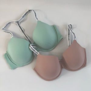 2 Brand New Victoria’s Secret Bras